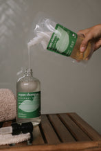 Load image into Gallery viewer, Vegan Shampoo - Rosemary Mint