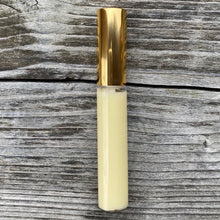 Load image into Gallery viewer, Balmshell Lip Gloss - vanilla pearl